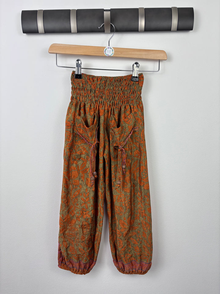 Funky Threads 4-6 Years-Trousers-Second Snuggle Preloved