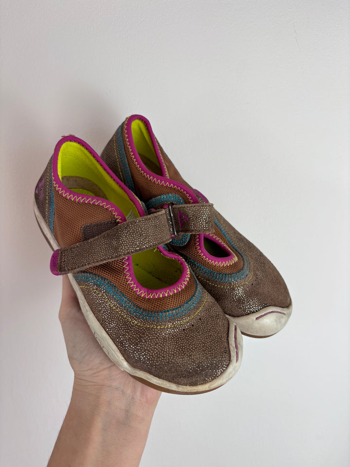 Plae UK 12-Shoes-Second Snuggle Preloved