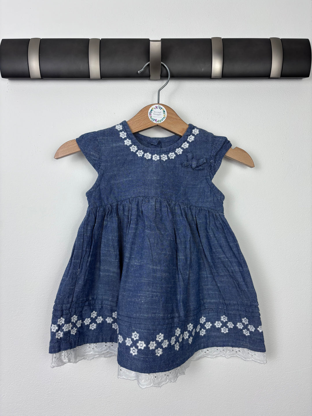 Young Dimension 9-12 Months-Dresses-Second Snuggle Preloved