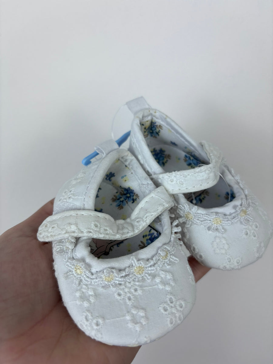 Disney 0-3 Months-Shoes-Second Snuggle Preloved