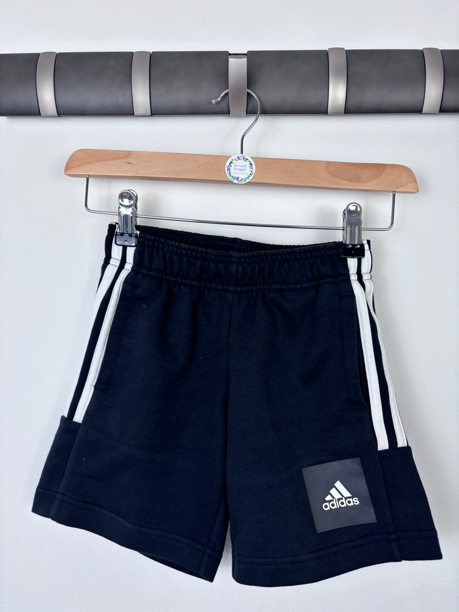 Adidas 5-6 Years-Shorts-Second Snuggle Preloved