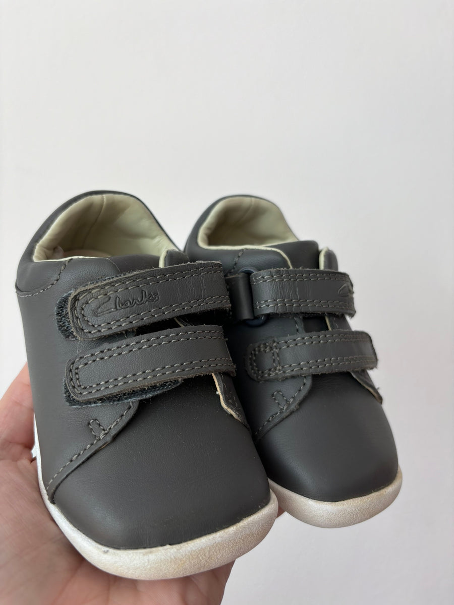 Clarks UK 4 F-Shoes-Second Snuggle Preloved