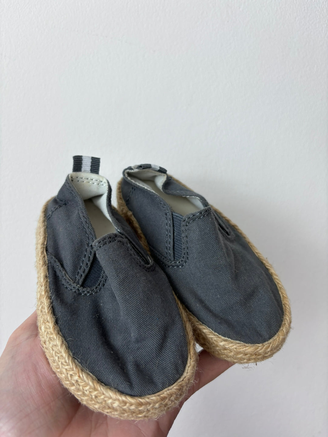 Next UK 3-Shoes-Second Snuggle Preloved