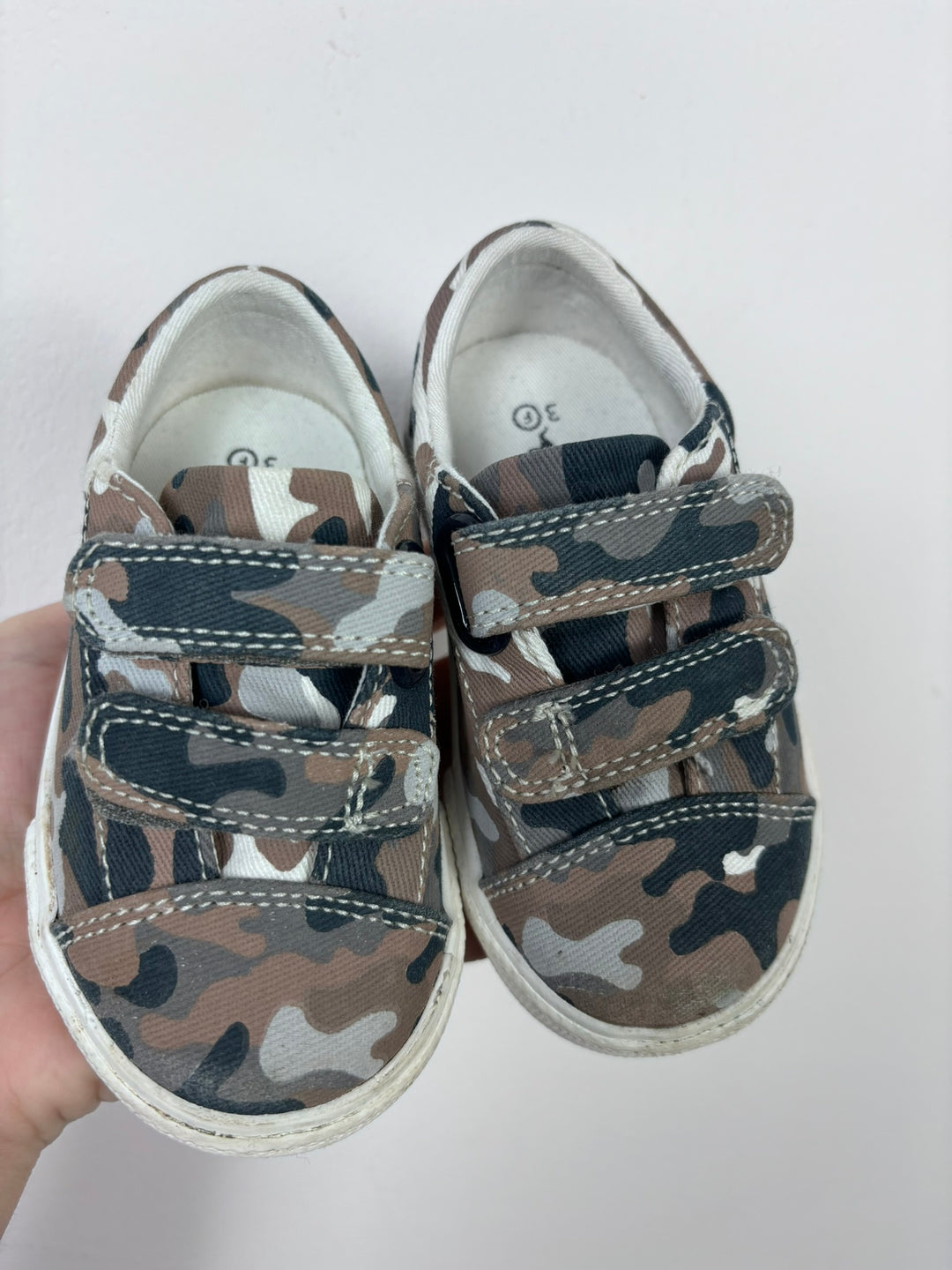 Next UK 3 F-Shoes-Second Snuggle Preloved