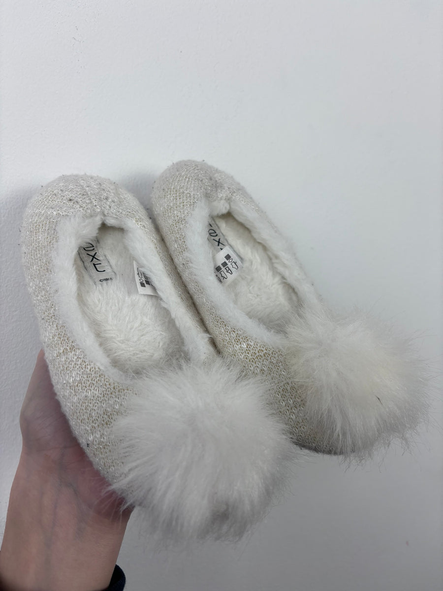 Next UK 11-Slippers-Second Snuggle Preloved