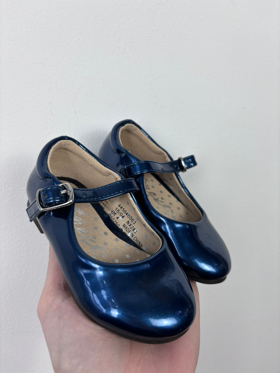 Next UK 4-Shoes-Second Snuggle Preloved