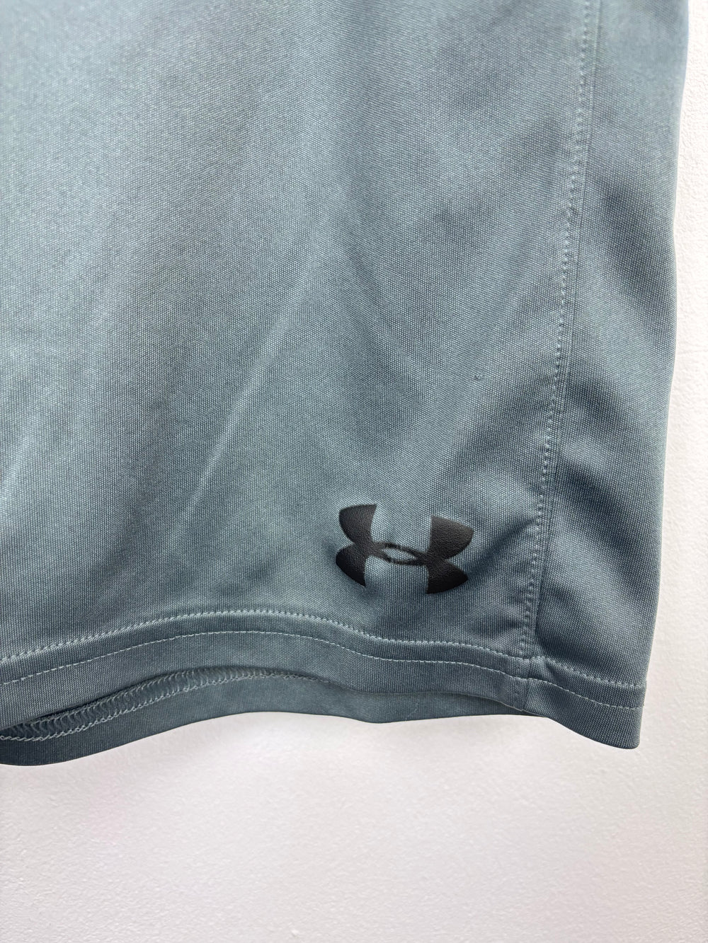 Under Armour YXL 14-15 Years-Shorts-Second Snuggle Preloved