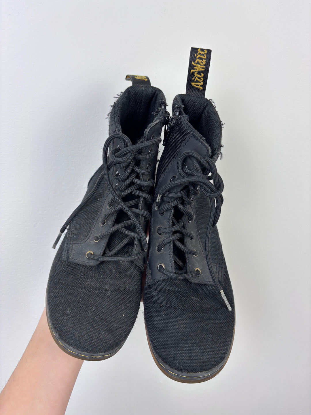 Dr Martens UK 2-Boots-Second Snuggle Preloved