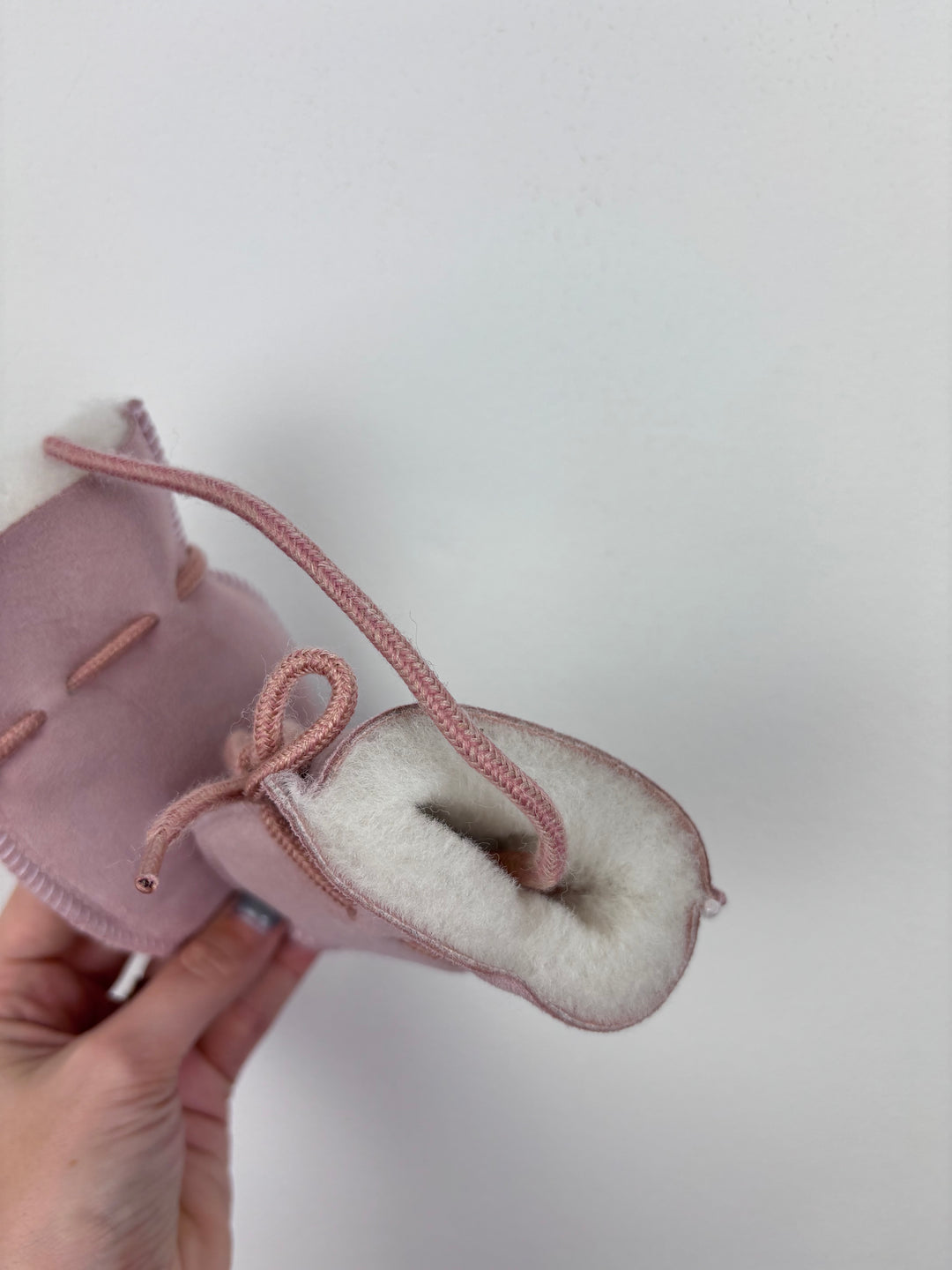 Echt-Lamm-Fell 0-9 Months-Mittens-Second Snuggle Preloved