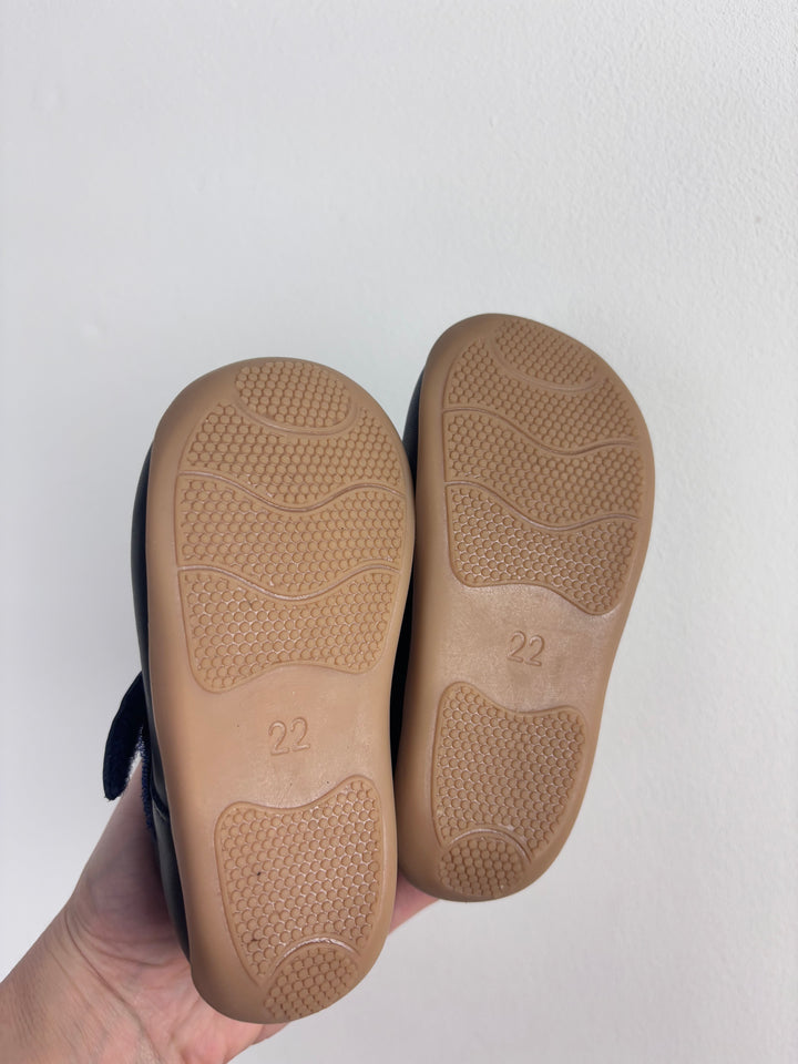 Petasil EU 22 (UK 5.5)-Shoes-Second Snuggle Preloved