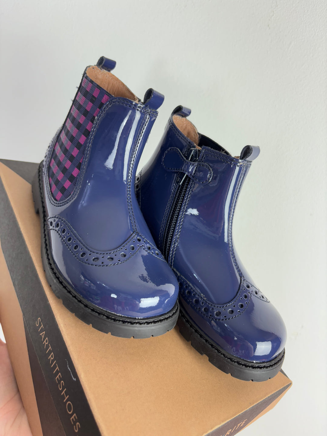 Start Rite UK 8 F-Boots-Second Snuggle Preloved