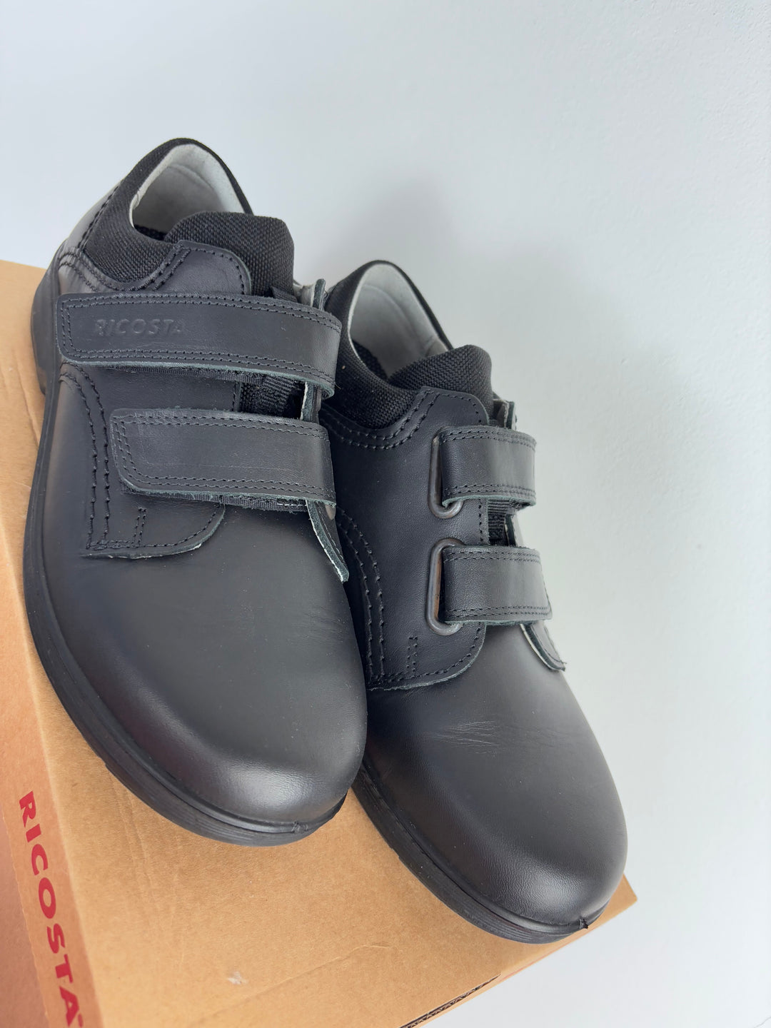 Ricosta William Black Leather Shoe-Shoes-Second Snuggle Preloved