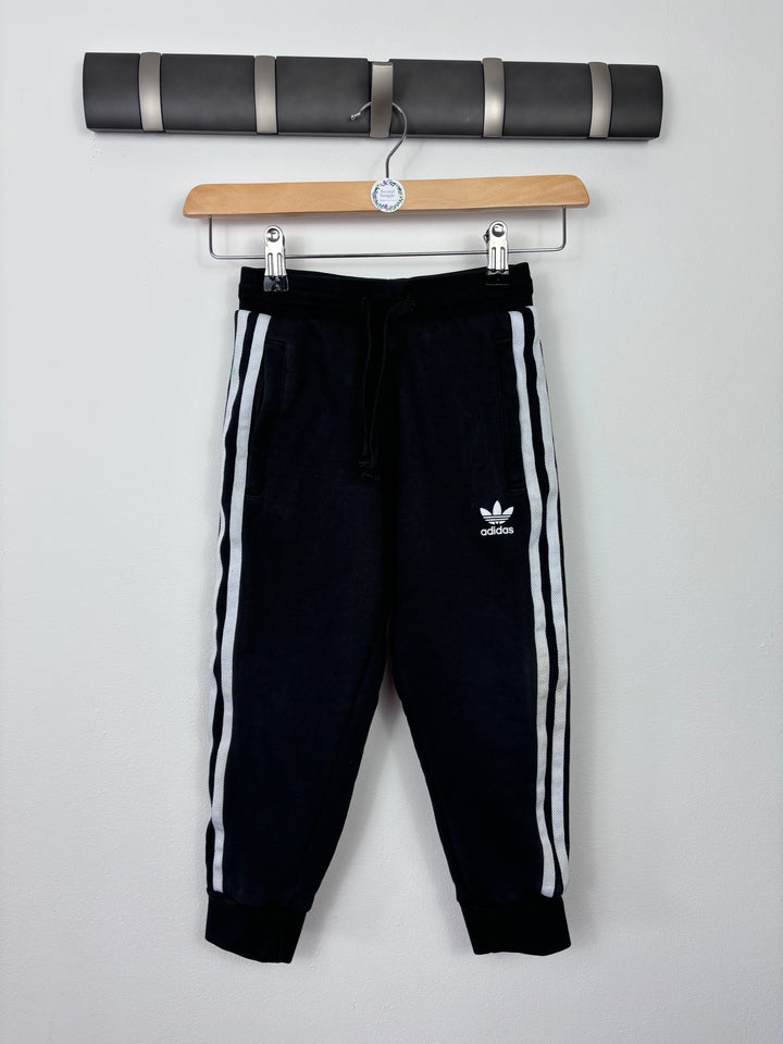 Adidas 5-6 Years-Trousers-Second Snuggle Preloved